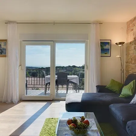 Apartment Zajec