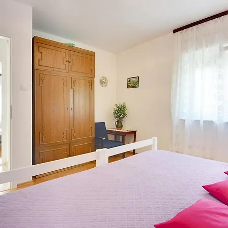Apartment Zajec